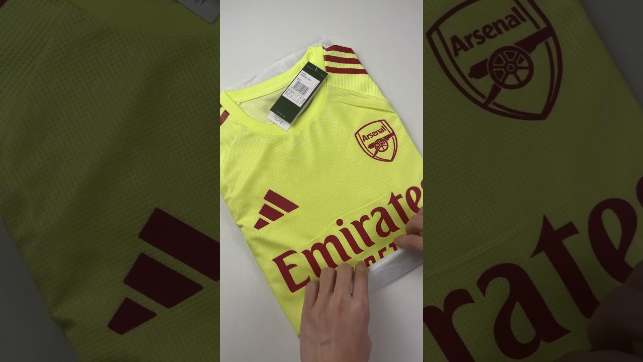 Arsenal Club 2526 season home player version football jersey #Arsenal #jersey #football #soccer