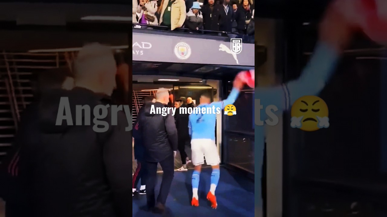 Angry Kyle walker throws away Arsenal jersey.😤